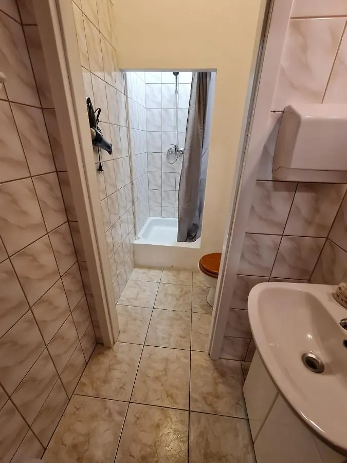 Apartment Fantastic Waw - J7 Room A Warsaw